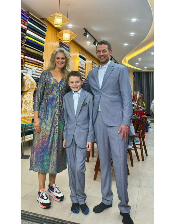 Family Tailoring Experience